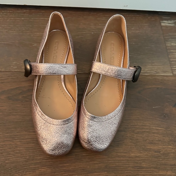 Coach Lexi Mary-Jane Metallic Pink Flats - size 6 - Picture 7 of 9